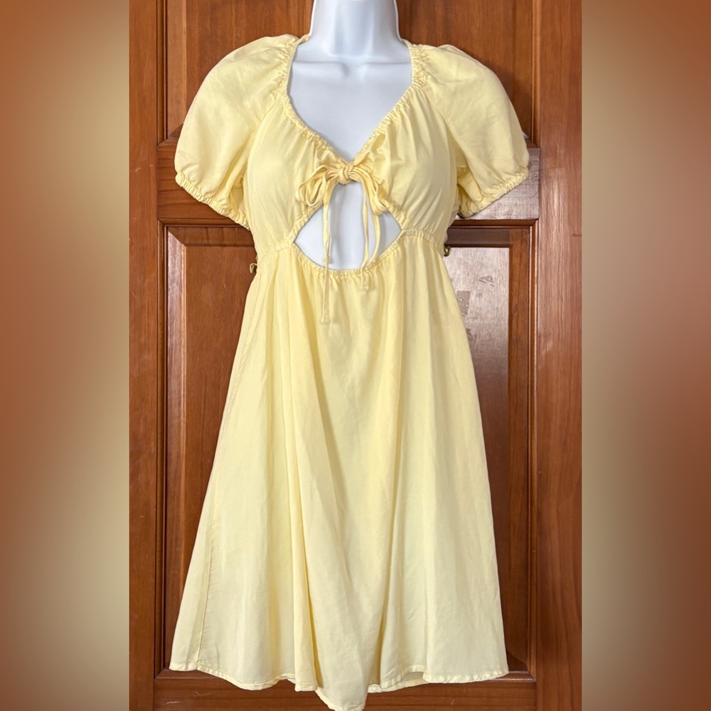 Love Tree Light Yellow Tie-Front Midi Dress